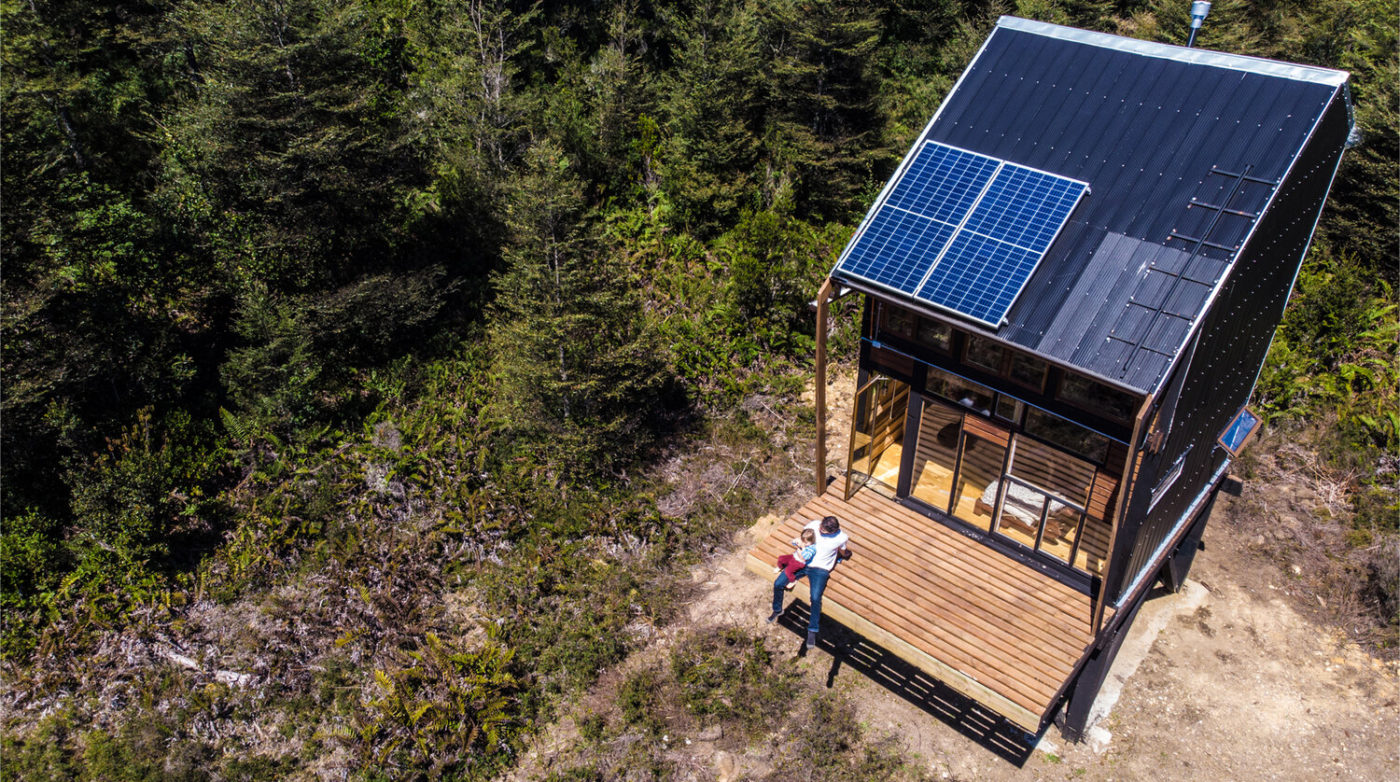 Curated visual reference: Picture Idea: Zero Cabin Makes 100 Off The Grid And Passive House