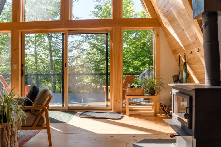 Bright energy-efficient interior with natural materials.